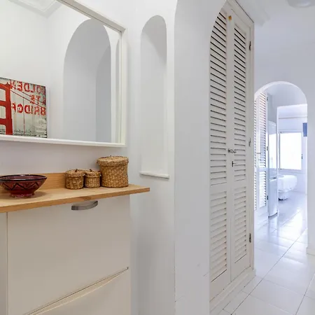 Oceanfront Flat I By Canary365 *