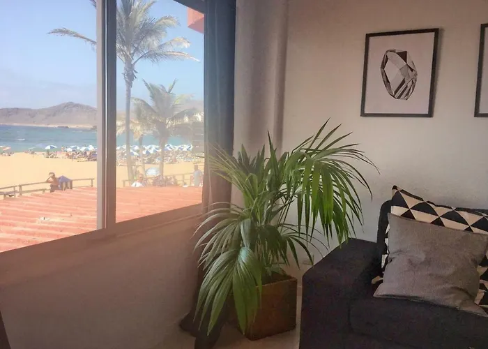 Oceanfront Flat I By Canary365